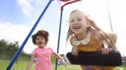 Garde d’enfant pendant les vacances scolaires :<br> Les Zouzous sont ouverts l’été
