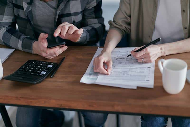 démarches administratives et aides garde enfant à domicile