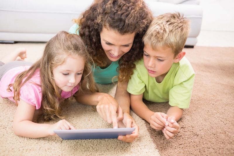 enfants jeu videos tablette